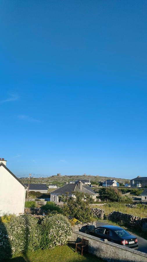 Lios Einne House Accommodation Inisheer Exterior foto